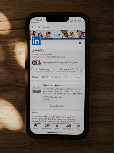 Social selling via LinkedIn - SalesCompagnie - Airamdphoto