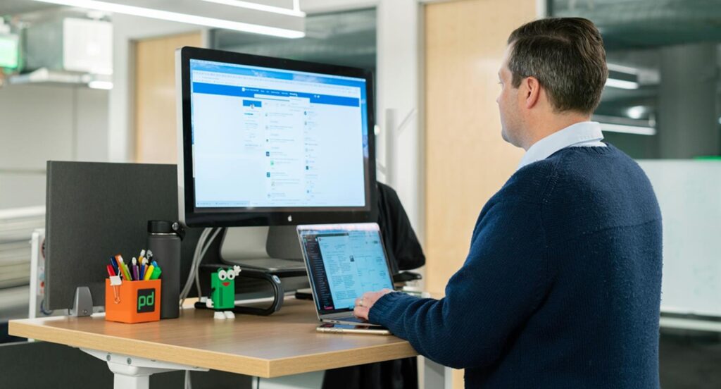 Social selling via LinkedIn - SalesCompagnie