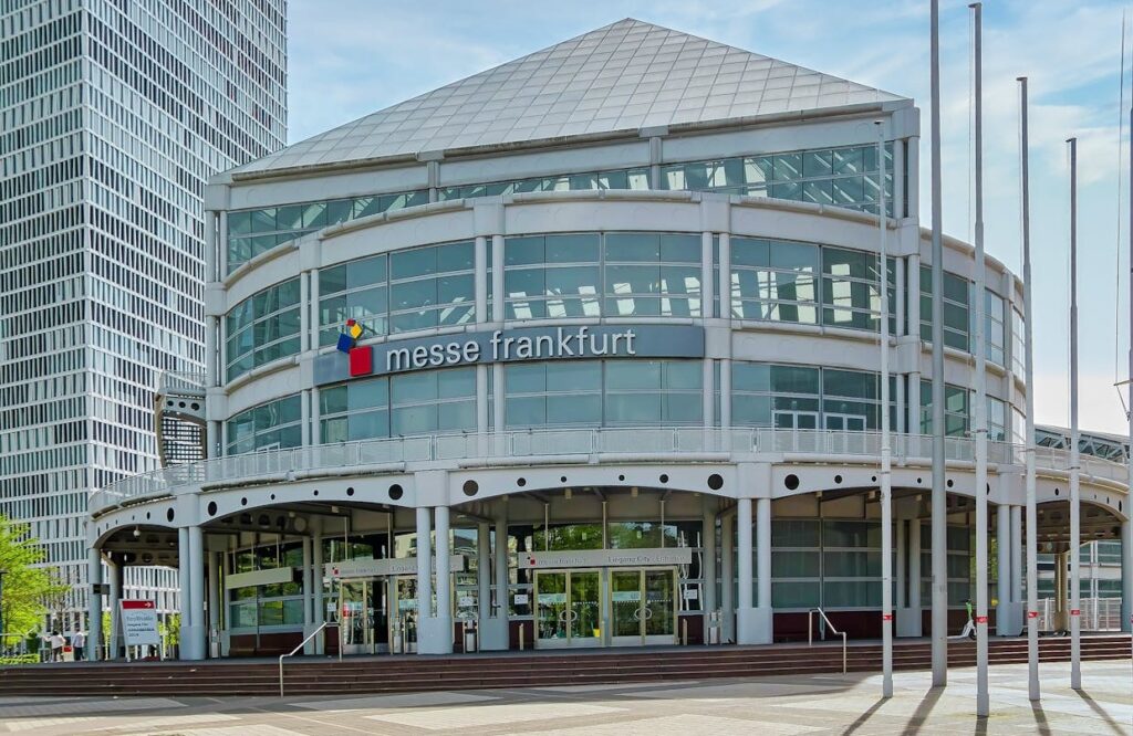 Vakbeurzen leveren veel nieuwe contacten in de industrie op - SalesCompagnie